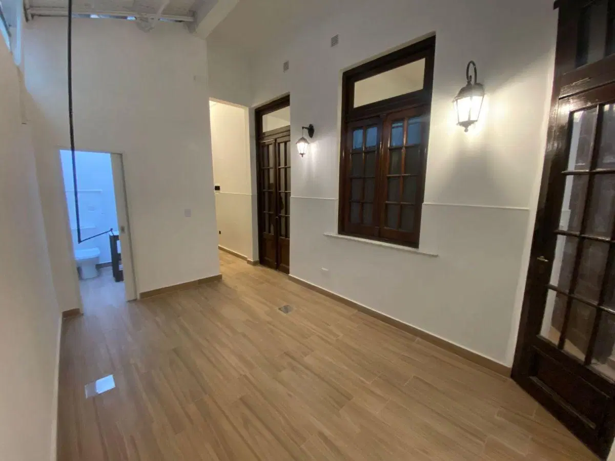 EN VENTA 3 AMBIENTES APTO PROFESIONAL/con Patio en RECOLETA 2
