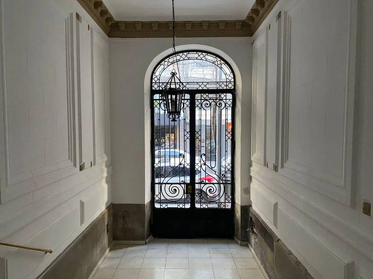 EN VENTA 3 AMBIENTES APTO PROFESIONAL/con Patio en RECOLETA 5