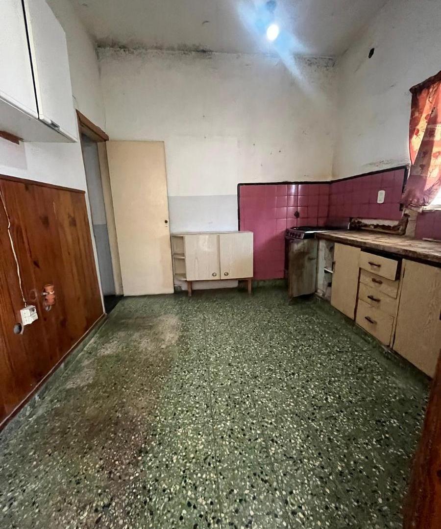 Foto de VENTA CASA - LOTE PROPIO - MORON, imagen 5
