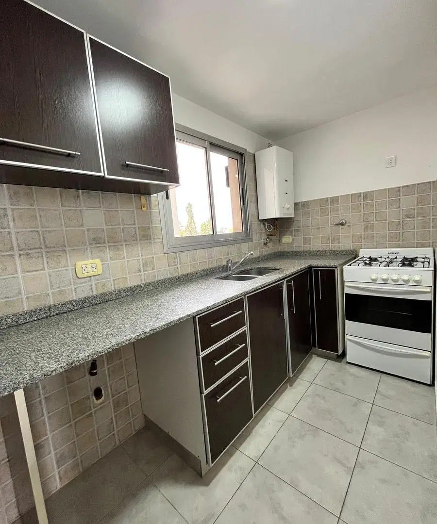 ALQUILER DE DEPARTAMENTO EN MORON SUR 3