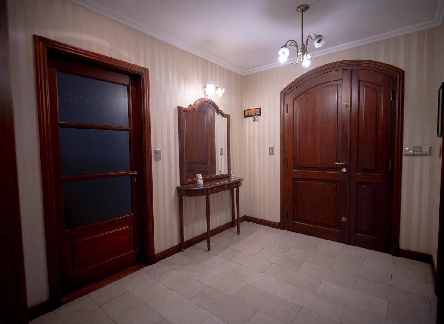 Foto de ALQUILER CASA CON PARQUE Y PILETA - HAEDO NORTE, imagen 2