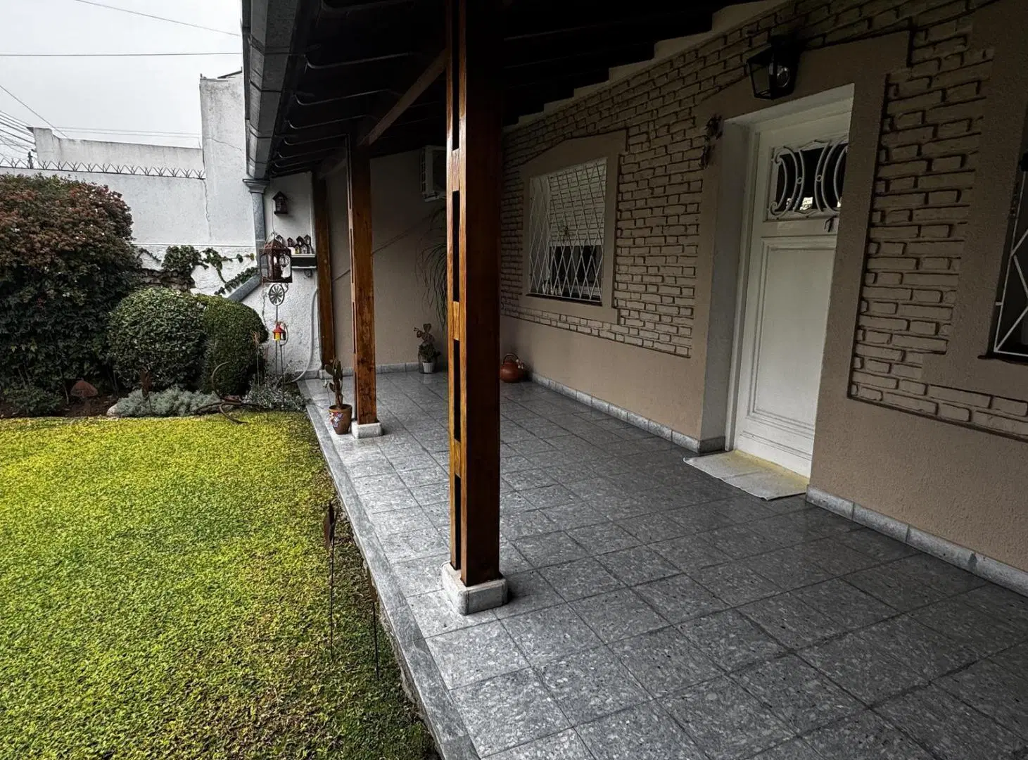 VENTA CASA 4 AMB - LOTE PROPÍO 10X42 - HAEDO NORTE 2