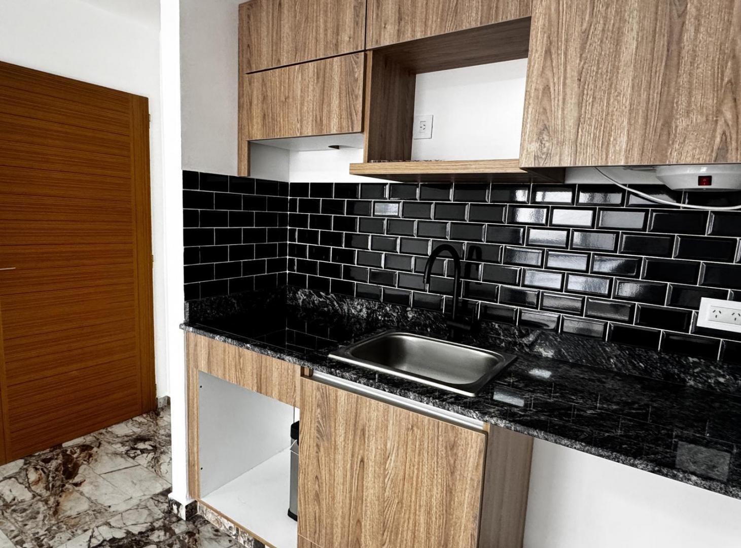 Foto de VENTA DEPARTAMENTO 2 AMBIENTES - HAEDO SUR, imagen 3