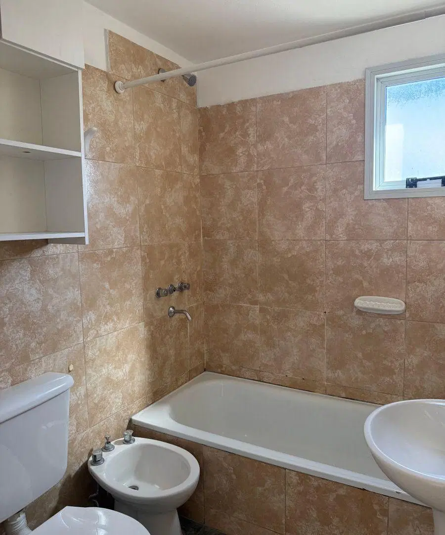 DEPARTAMENTO EN VENTA 4