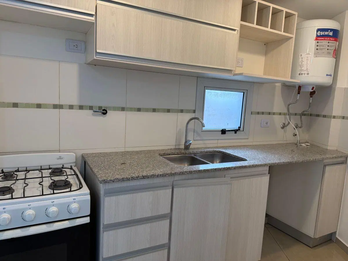 DEPARTAMENTO EN ALQUILER 8