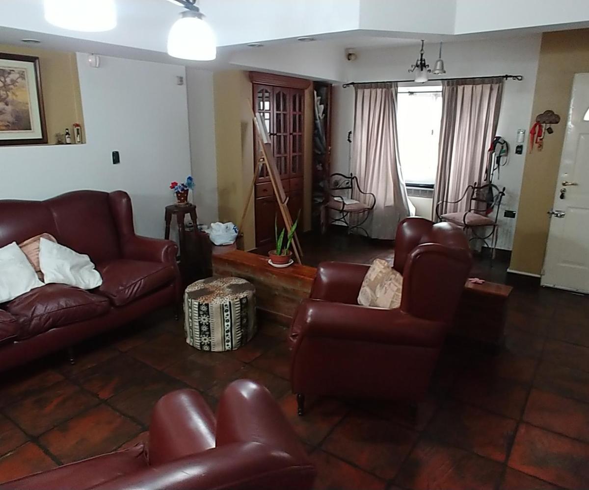 Casa en Venta Ubicado en Lanús Este, Lanús, G. B. a. Zona Sur 4