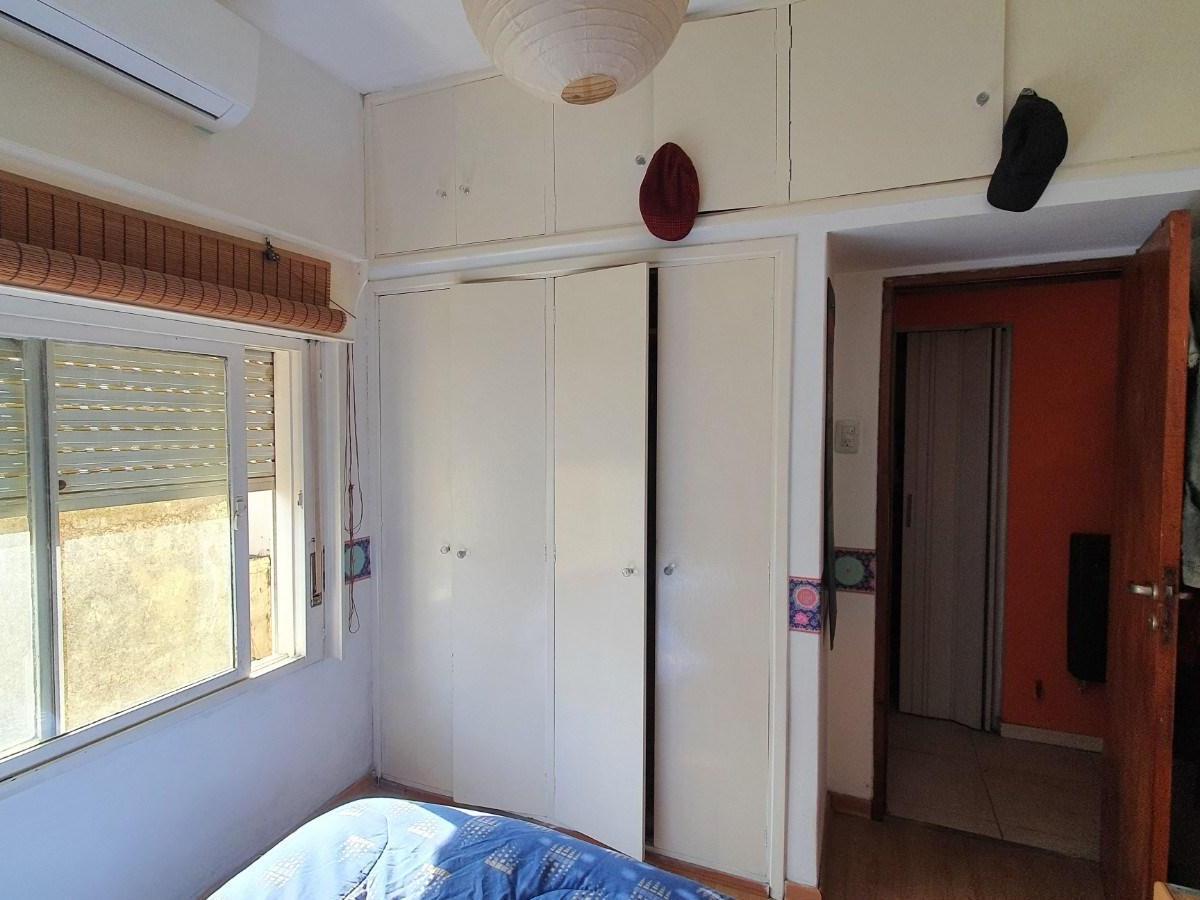 P.H. en planta alta en Venta 2 AMBIENTES en Lanús Este