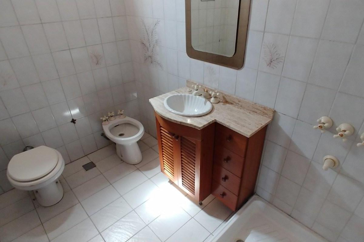 Casa Chalet en Venta ubicado en Lanús Este, Lanús, G.B.A. Zona Sur