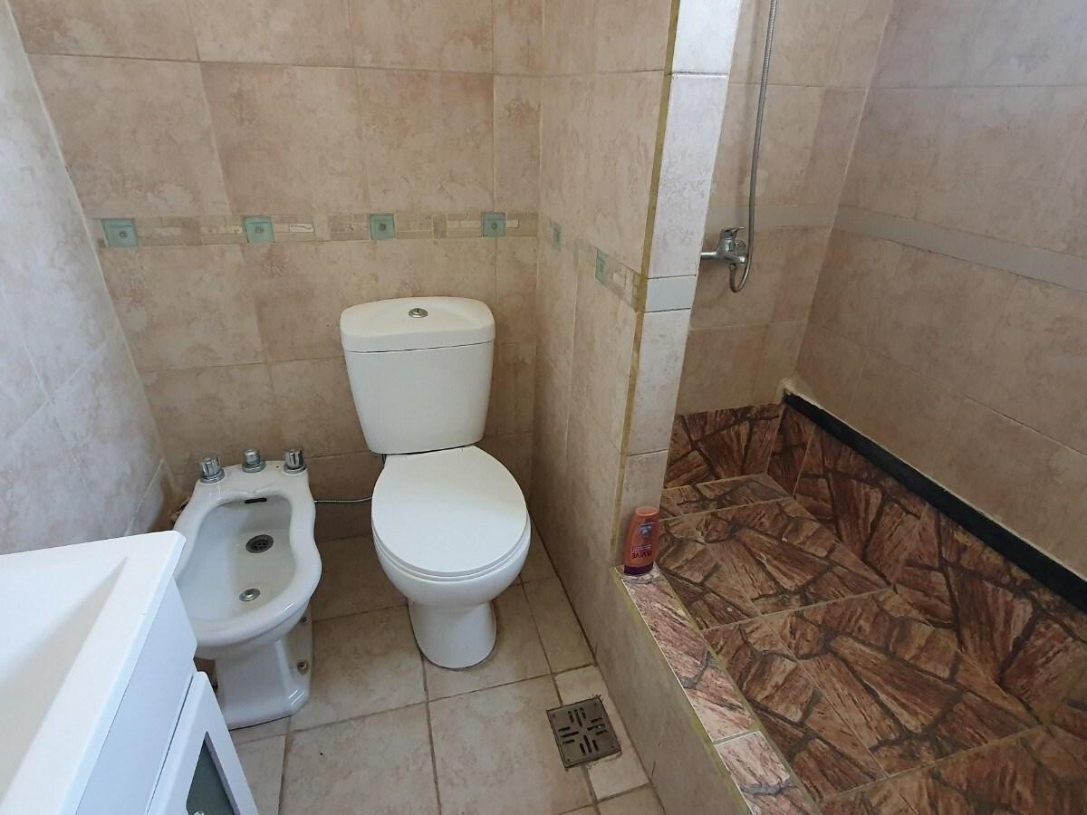 Departamentos en Block Venta en Lanús Oeste 5