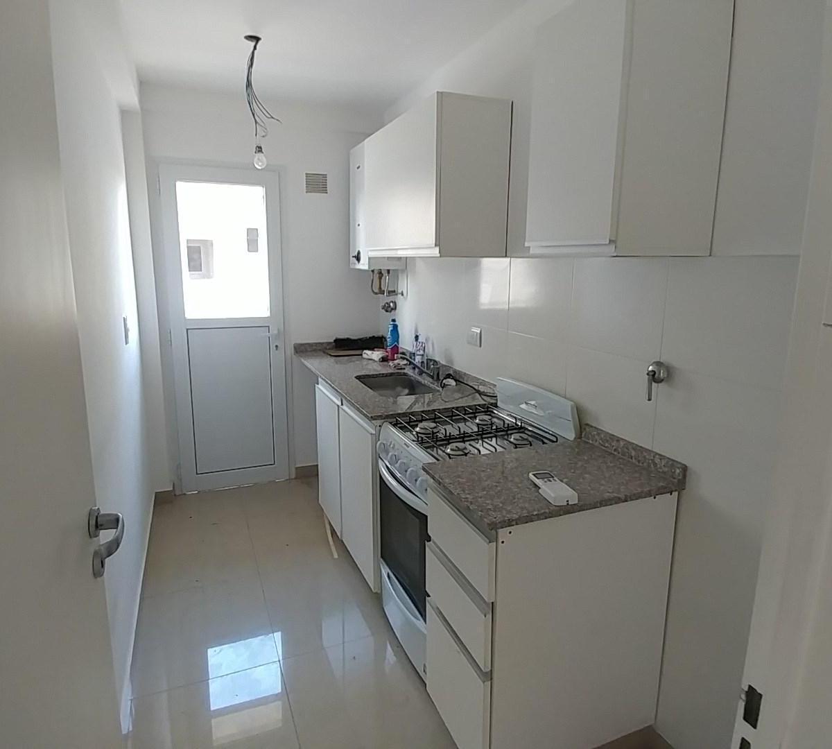 Departamento en Venta Ubicado en Lanús Este, Lanús, G. B. a. Zona Sur 5