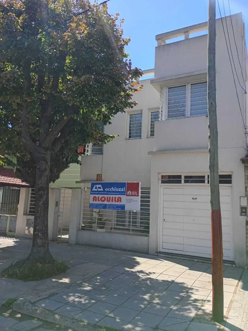 Casa Chalet en Alquiler en Lanús Oeste, Lanús, G.B.A. Zona Sur 2