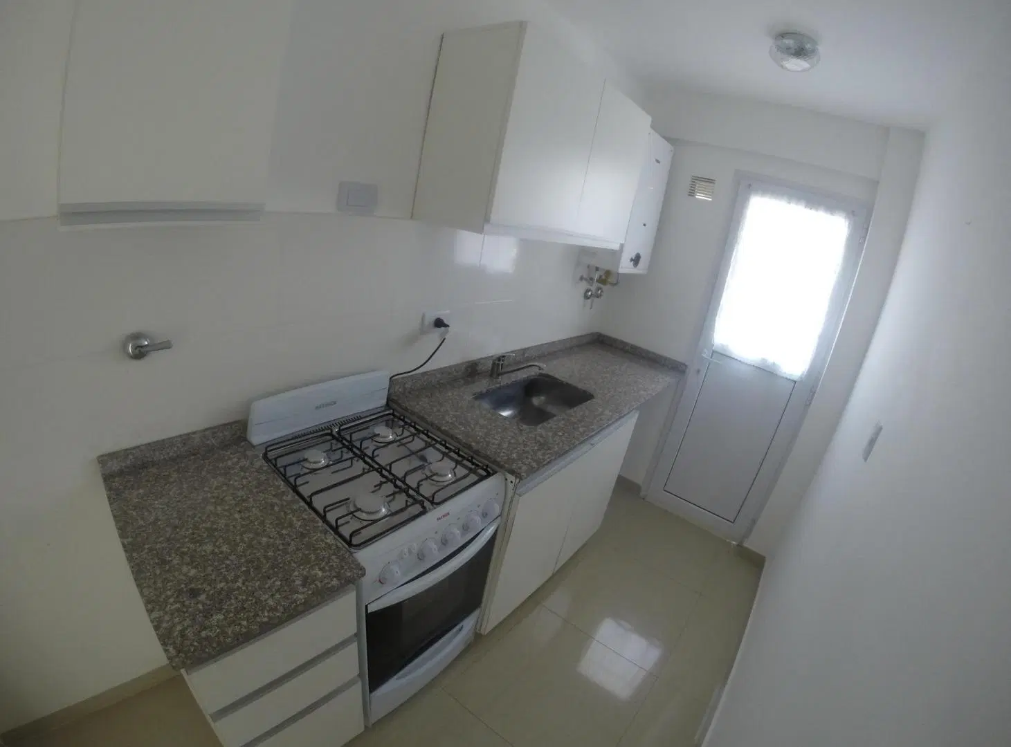 Departamento en Alquiler en Lanús Este, Lanús, G.B.A. Zona Sur 3