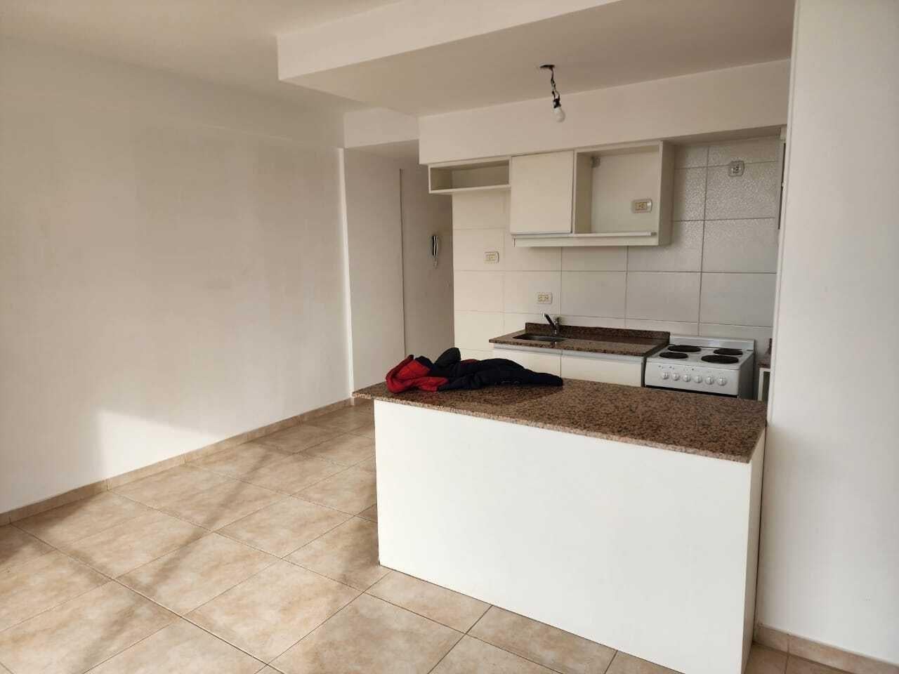 Foto de Departamento en Alquiler en Lanús Este, Lanús, G.B.A. Zona Sur, imagen 4