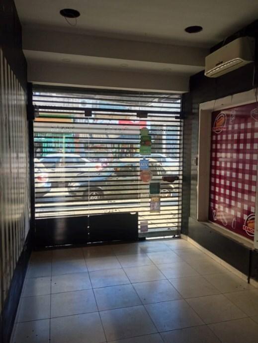 Foto de Local en Alquiler en Lanús Este, Lanús, G.B.A. Zona Sur, imagen 1