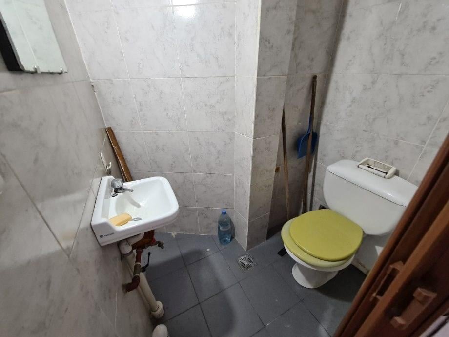 Foto de Local en Alquiler en Lanús Este, Lanús, G.B.A. Zona Sur, imagen 3