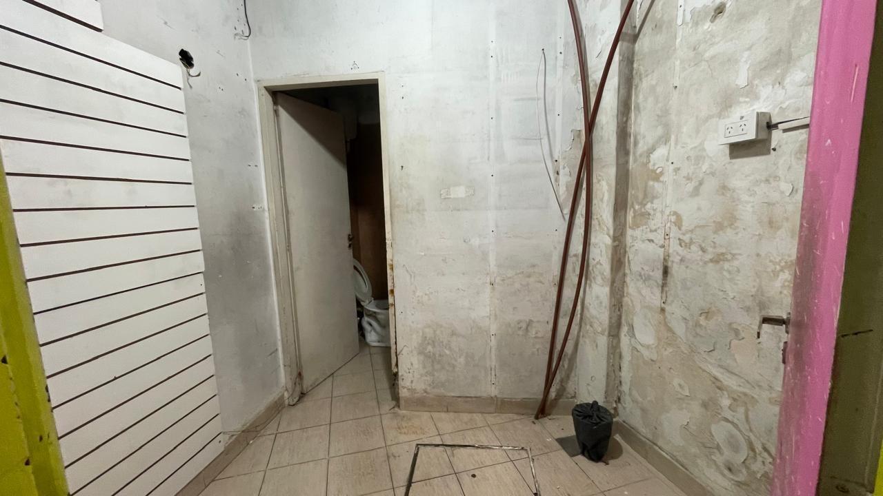 Foto de Local en Alquiler en Lanús Este, Lanús, G.B.A. Zona Sur, imagen 4
