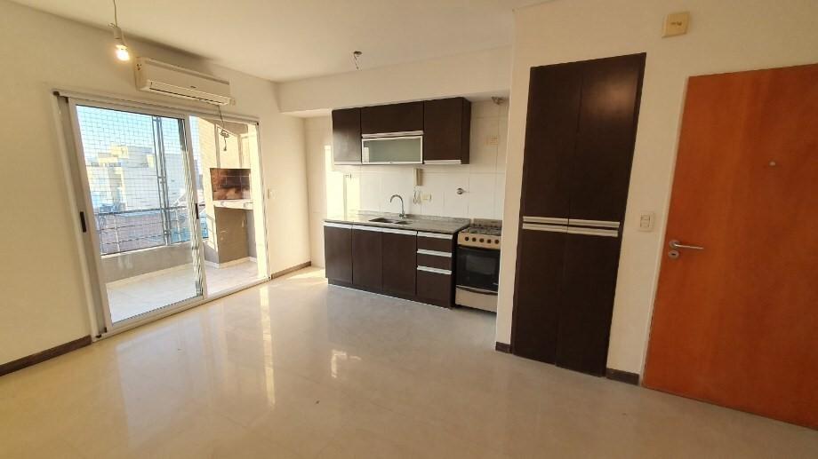 Foto de Departamento en Alquiler en Lanús Oeste, Lanús, G.B.A. Zona Sur, imagen 4