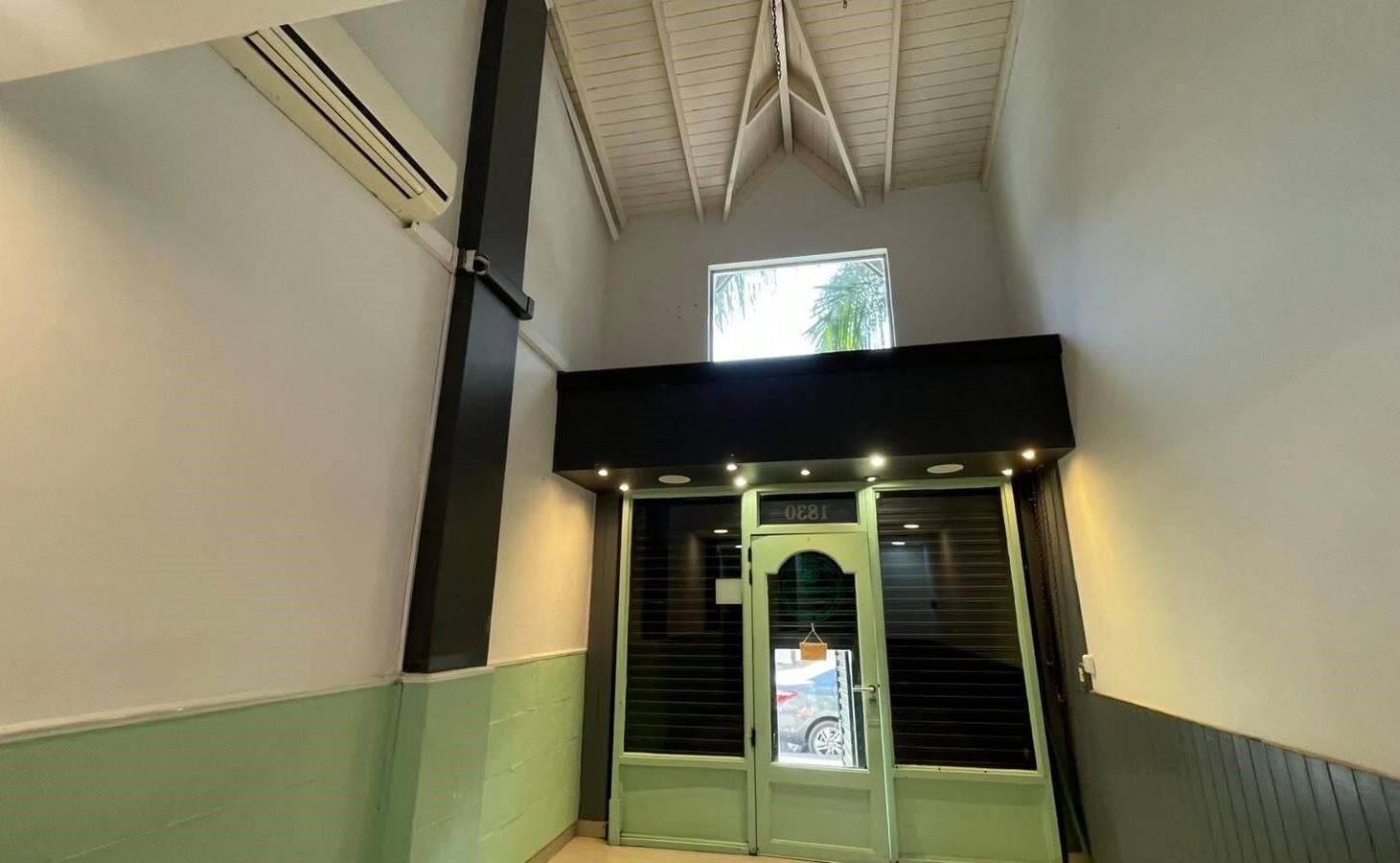 Foto de Local en Alquiler en Lanús Este, Lanús, G.B.A. Zona Sur, imagen 4