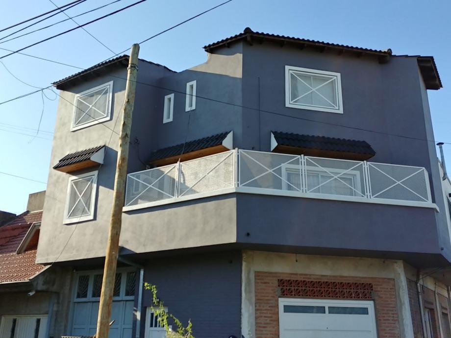 Foto de Departamento Duplex en Venta ubicado en Lanús Este, Lanús, G.B.A. Zona, imagen 1