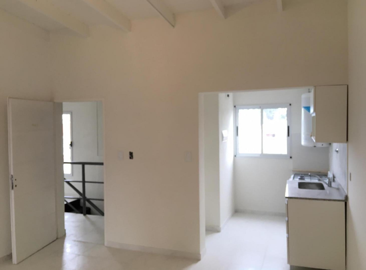 Foto de Departamento en Venta ubicado en Lanús Este, Lanús, G.B.A. Zona Sur, imagen 2