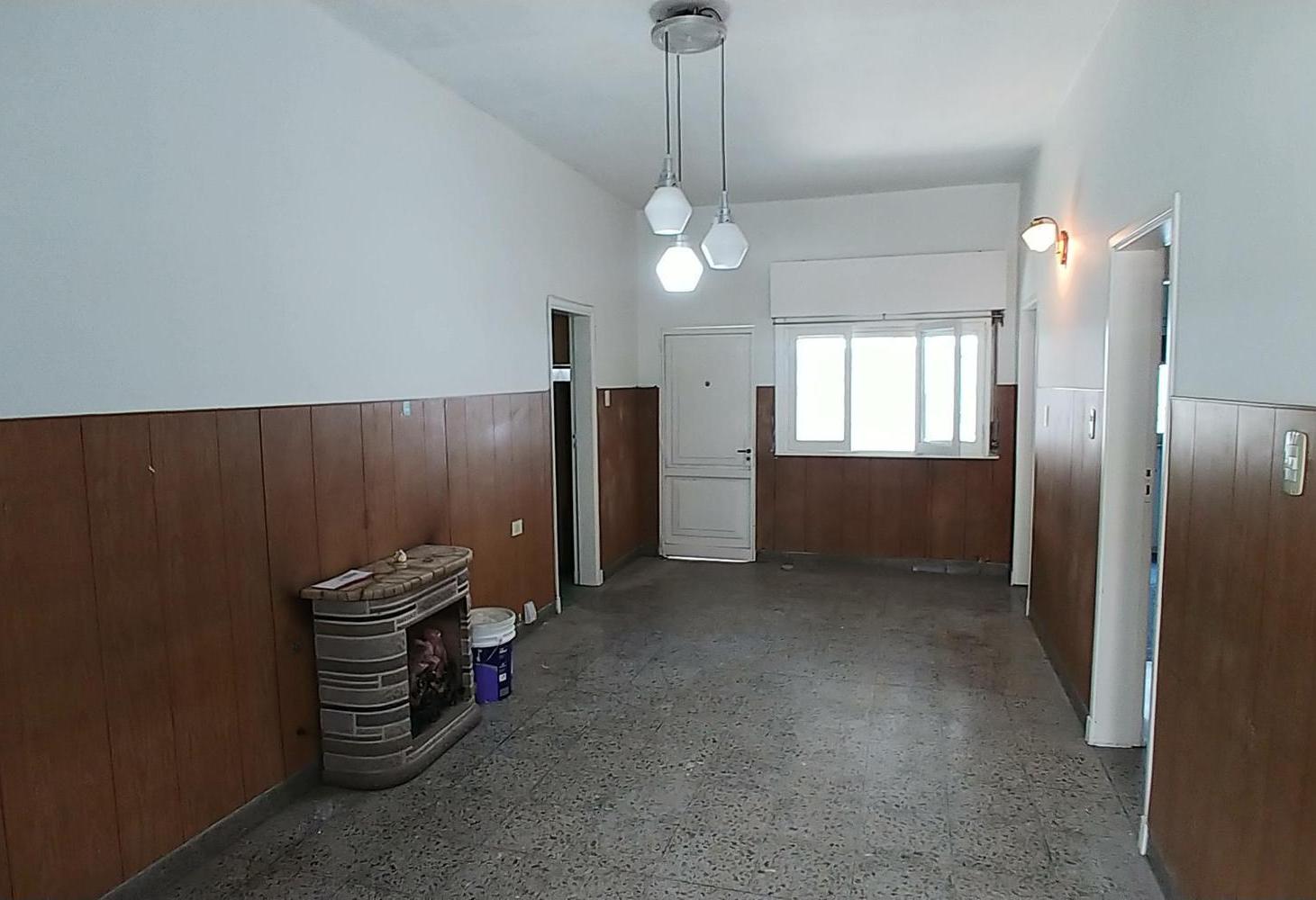 Foto de Casa en Venta ubicado en Valentín Alsina, Lanús, G.B.A. Zona Sur, imagen 2