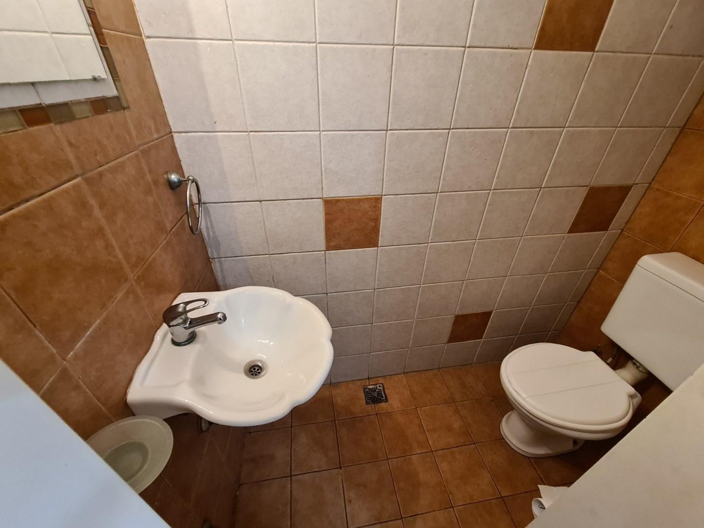 Foto de Duplex 3 ambientes con cochera en Lanus este, imagen 2
