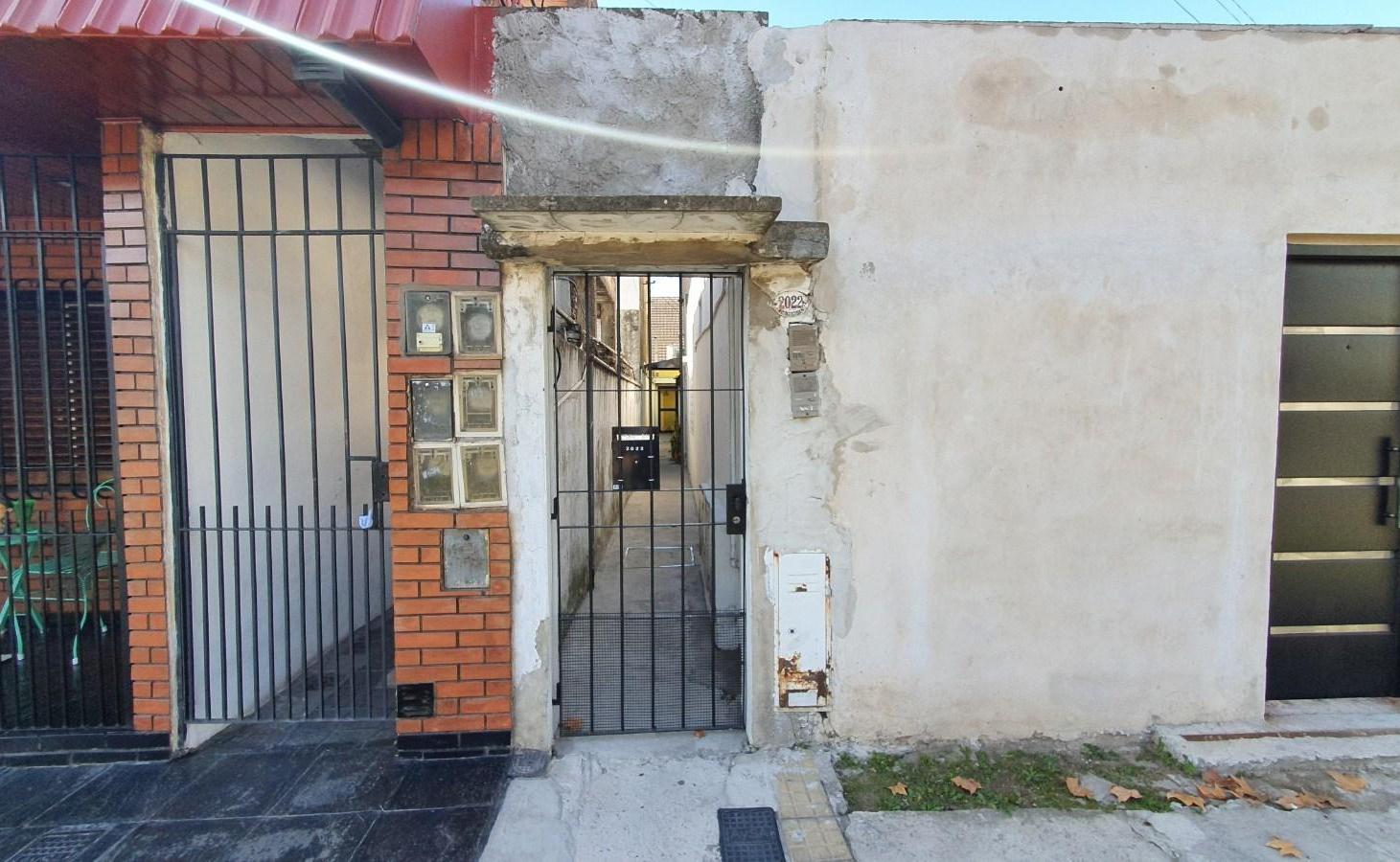 Foto de P.H. en planta alta en Venta 2 AMBIENTES en Lanús Este, imagen 4