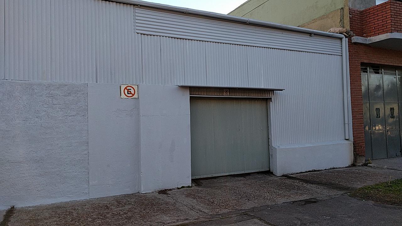 Foto de Depósito en Venta ubicado en Lanús Oeste, Lanús, G.B.A. Zona Sur, imagen 2