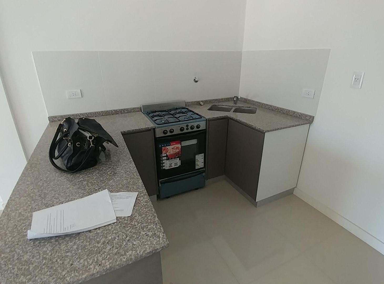 Foto de Departamento Monoambiente en Venta ubicado en Lanús Oeste, Lanús, imagen 3