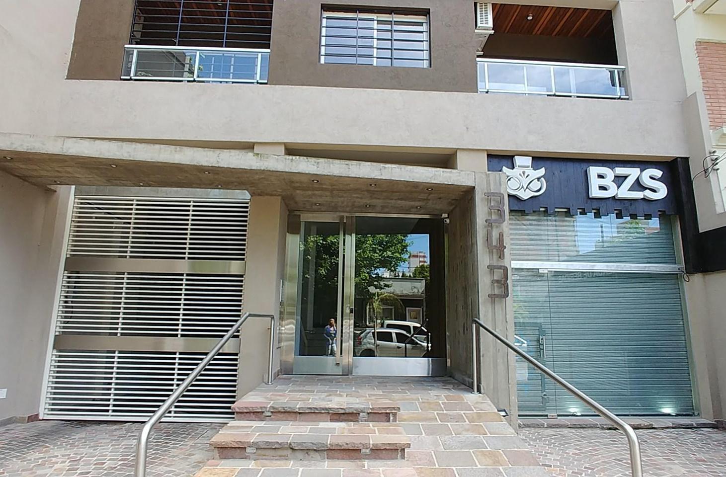 Foto de Cochera Fija en Venta ubicado en Lanús Oeste, Lanús, G.B.A. Zona Sur, imagen 1