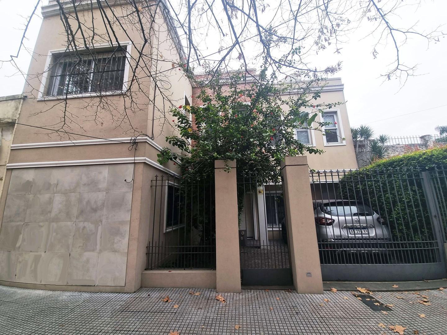 Foto de Casa Chalet en Venta en Lanús Oeste, Lanús, G.B.A. Zona Sur, imagen 1