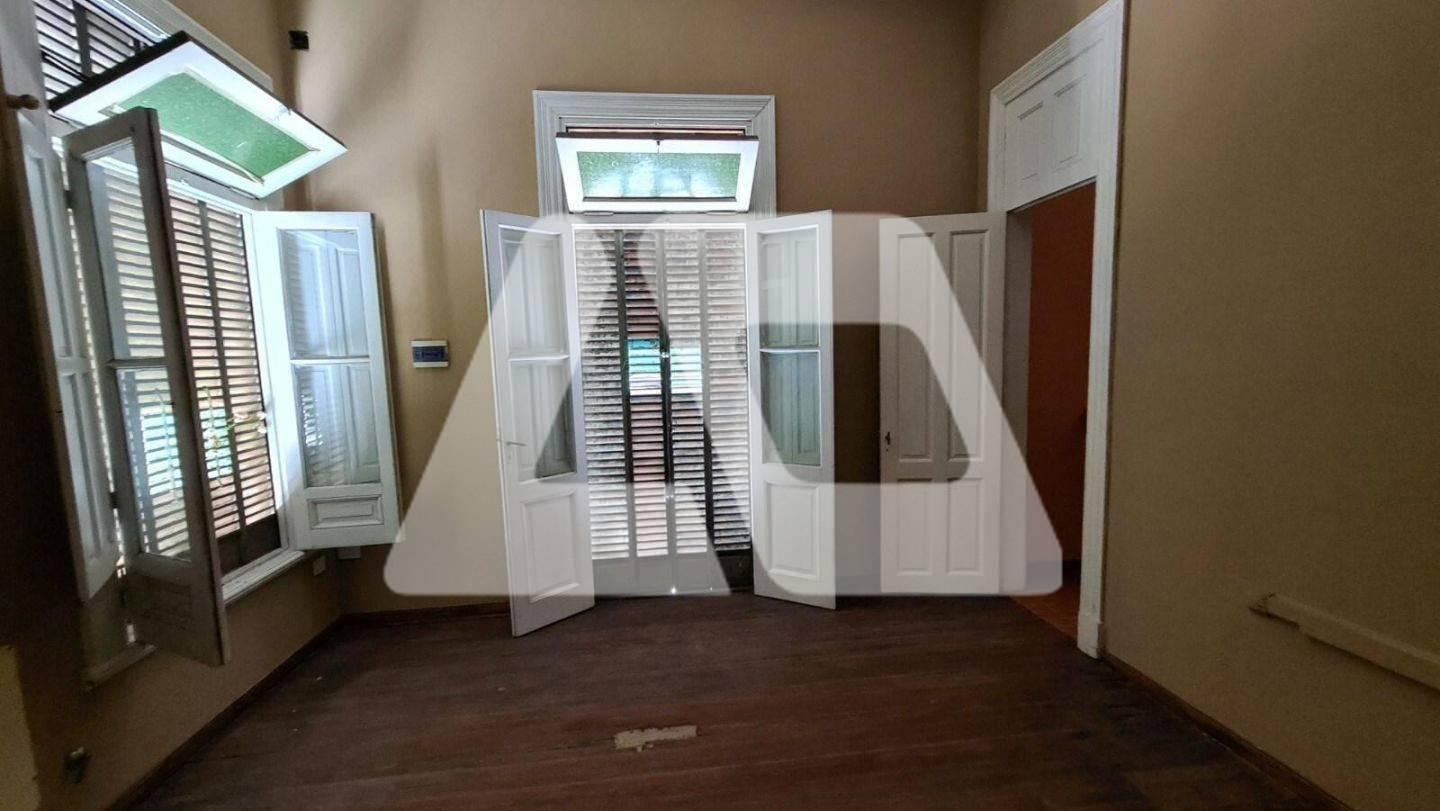 Foto de Casa Chalet en Venta en Remedios De Escalada, Lanús, G.B.A. Zona Sur, imagen 5
