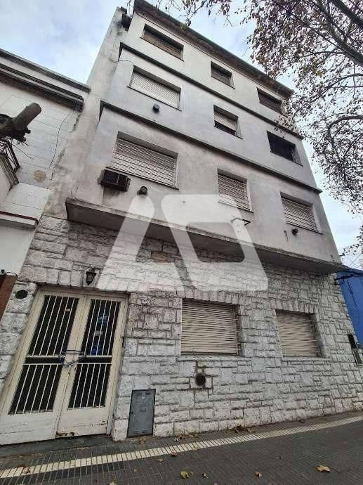 Foto de Local en Venta en Lanús Este, Lanús, G.B.A. Zona Sur, imagen 1