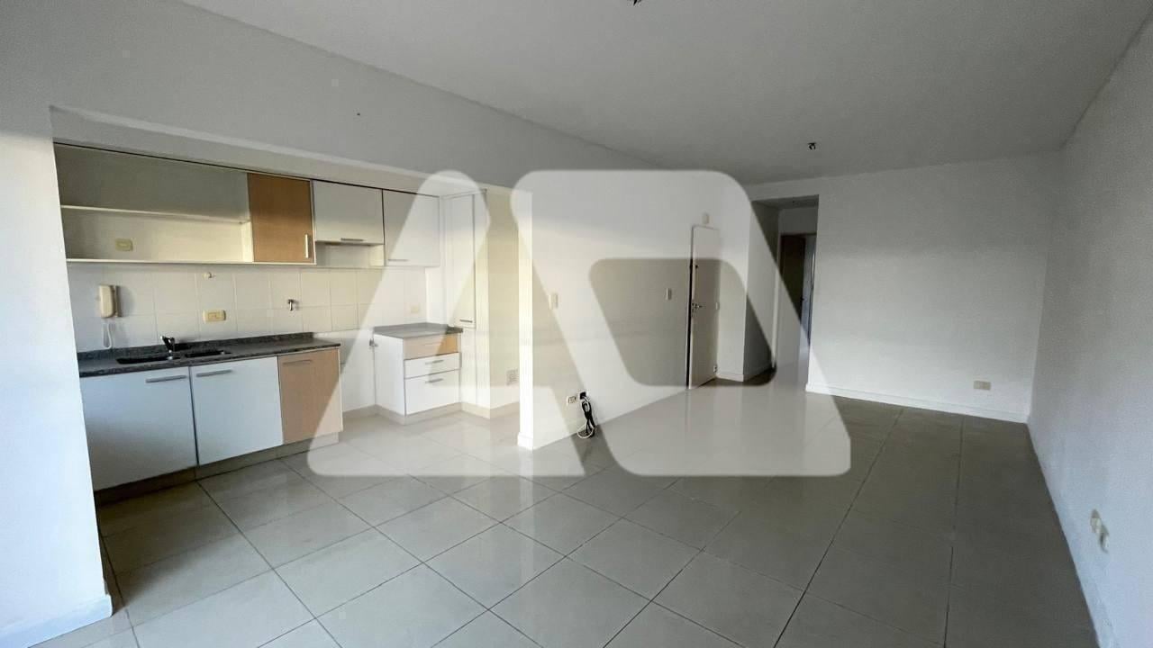 Foto de Departamento Semipiso en Venta en Lanús, G.B.A. Zona Sur, Argentina, imagen 3