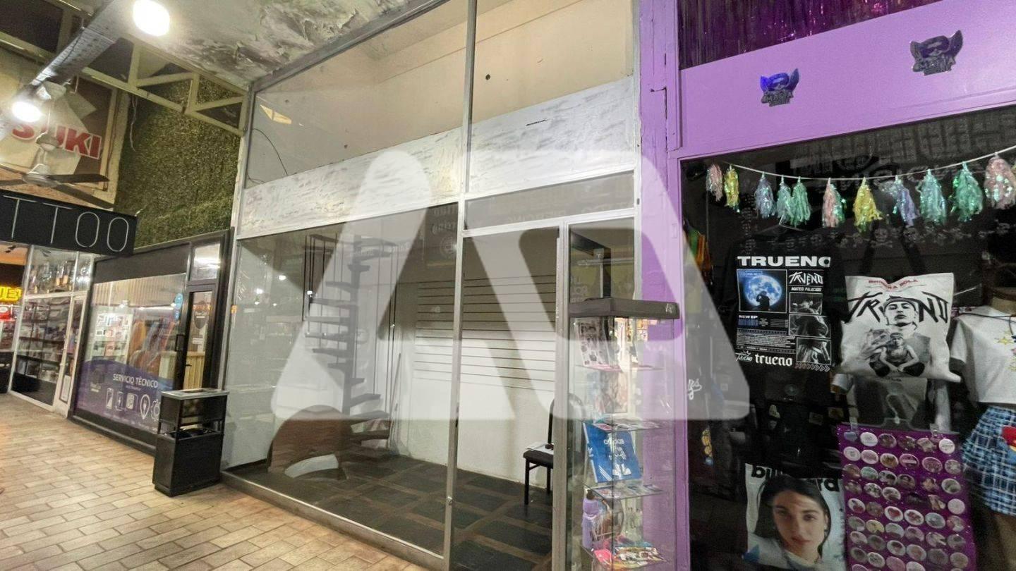 Foto de Local en Alquiler en Lanús Este, Lanús, G.B.A. Zona Sur, imagen 1