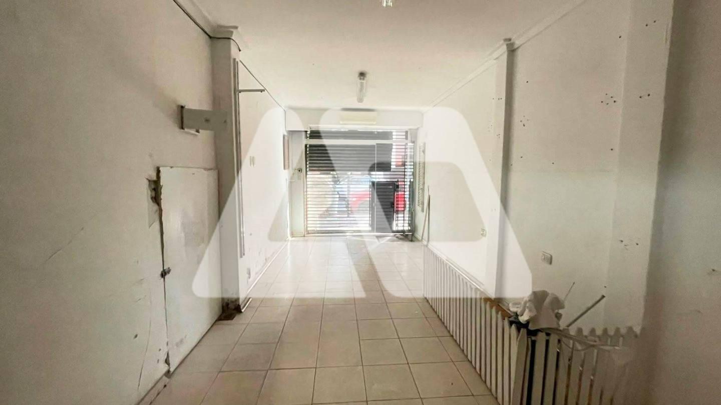Foto de Local en Alquiler en Lanús Oeste, Lanús, G.B.A. Zona Sur, imagen 3