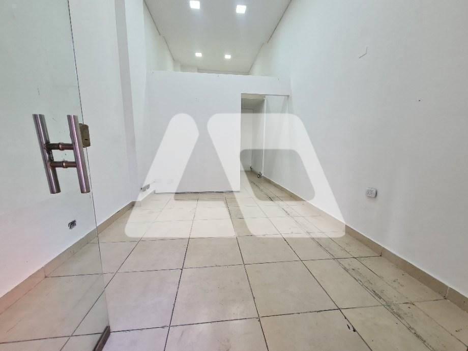 Foto de Local en Alquiler en Lanús Oeste, Lanús, G.B.A. Zona Sur, imagen 4
