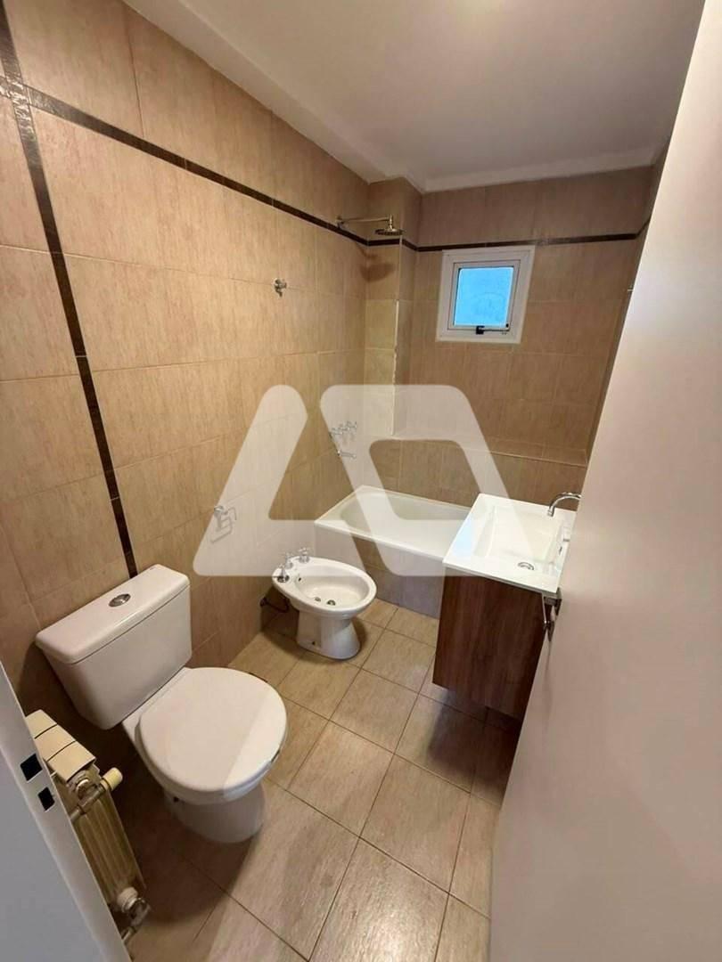 Foto de Departamento en Alquiler en Lanús Este, Lanús, G.B.A. Zona Sur, imagen 2