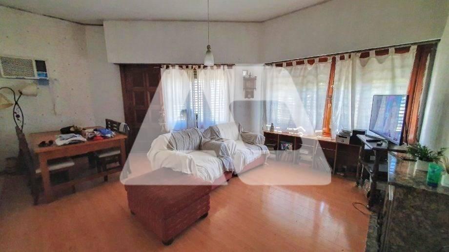Foto de Casa Chalet en Venta en Bernal Oeste, Bernal, Quilmes, imagen 3