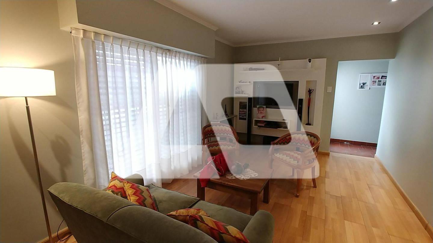 Foto de Casa en Venta ubicado en Remedios De Escalada, Lanús, G.B.A. Zona Sur, imagen 3