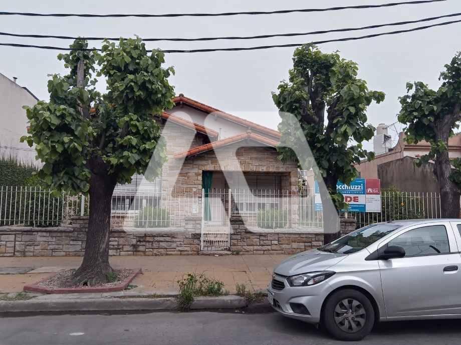 Foto de Casa 4 ambientes. | ANATOLE FRANCE al 1300, imagen 1