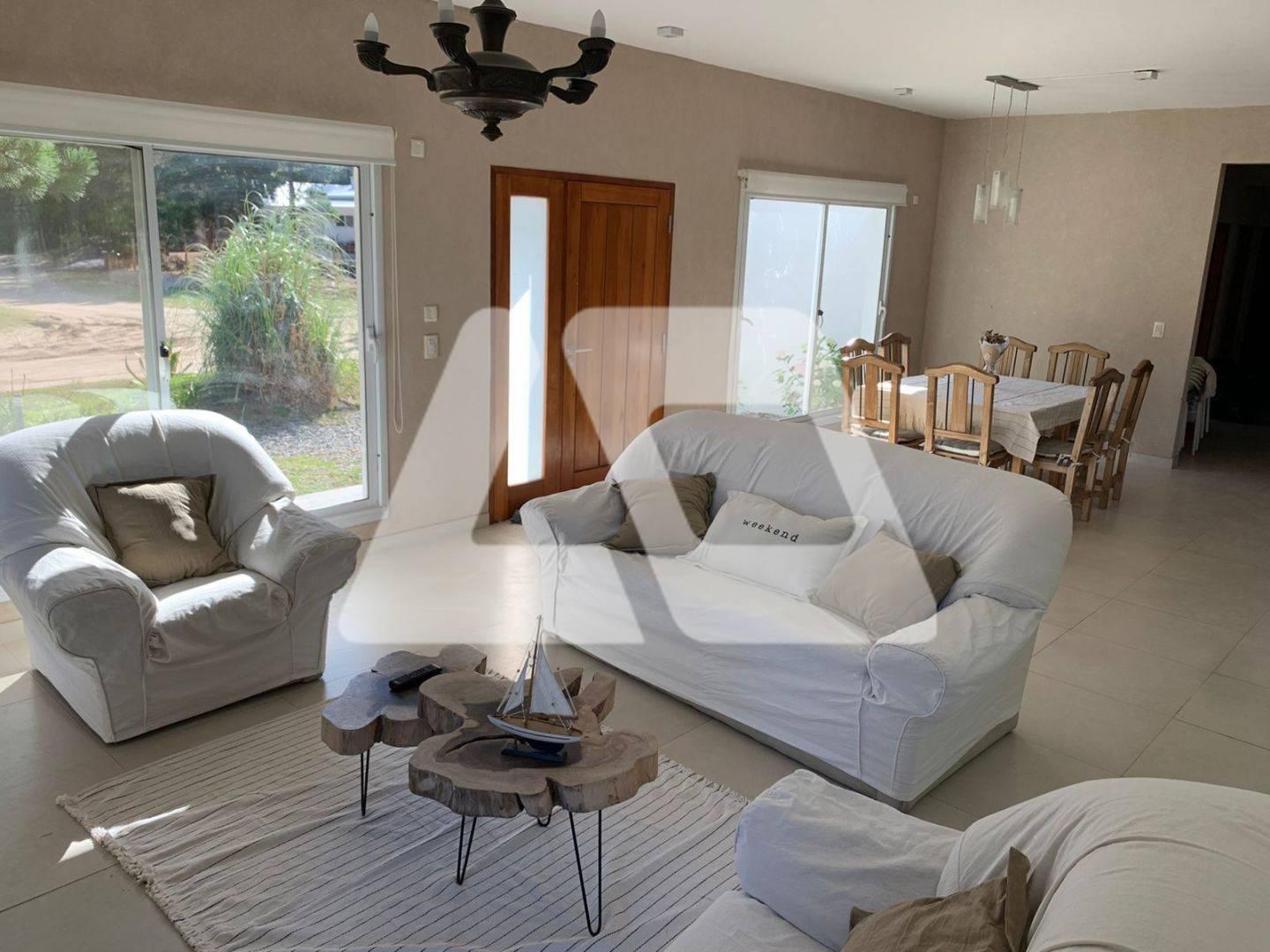 Foto de Casa 6 ambientes 4 dormitorios. | Costa Esmeralda, imagen 1
