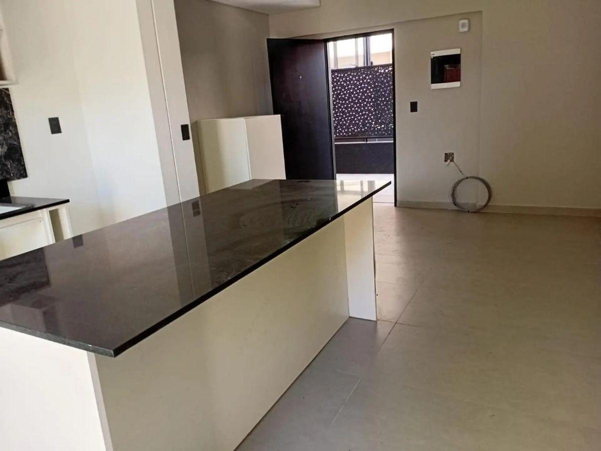 Foto de VENTA DE DEPARTAMENTO 2 AMBIENTES CANNING CENTRO, imagen 2