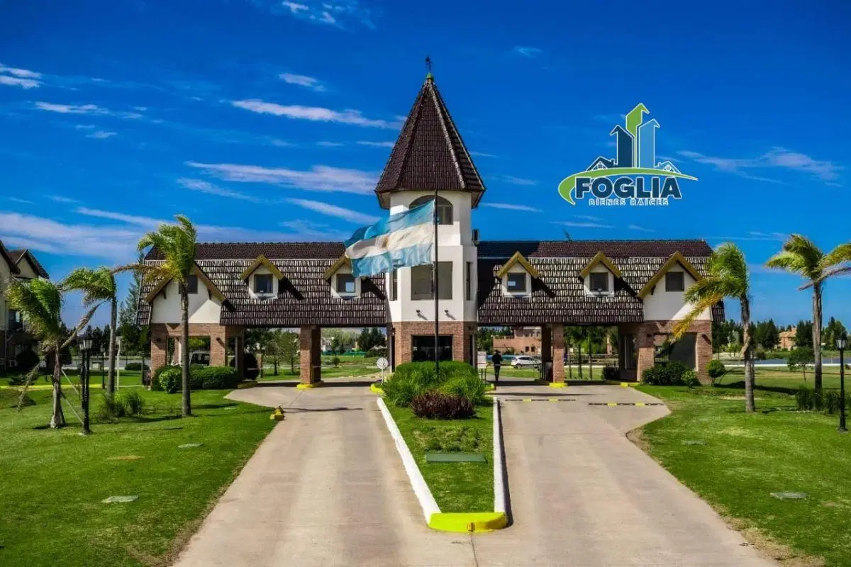 LOTE EN EL PRINCIPADO FONDO A LA LAGUNA 4