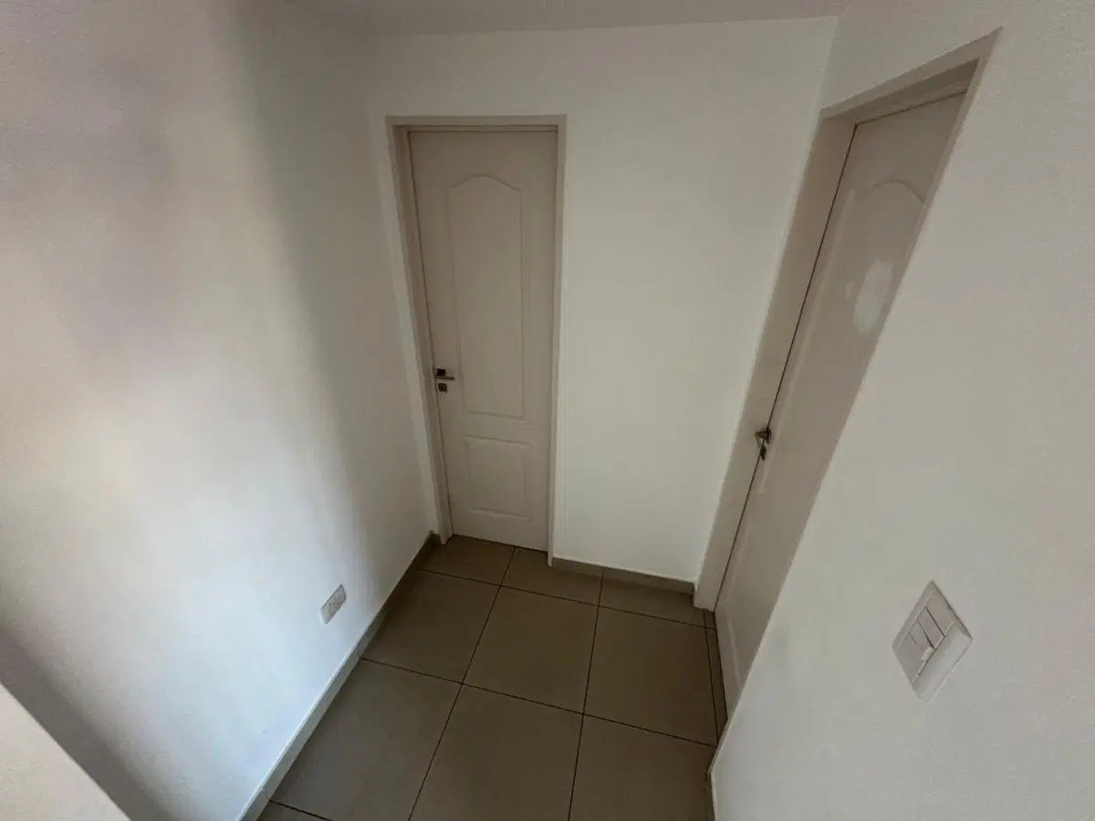Alquiler de departamento 2 ambientes con cochera fija cubierta 3