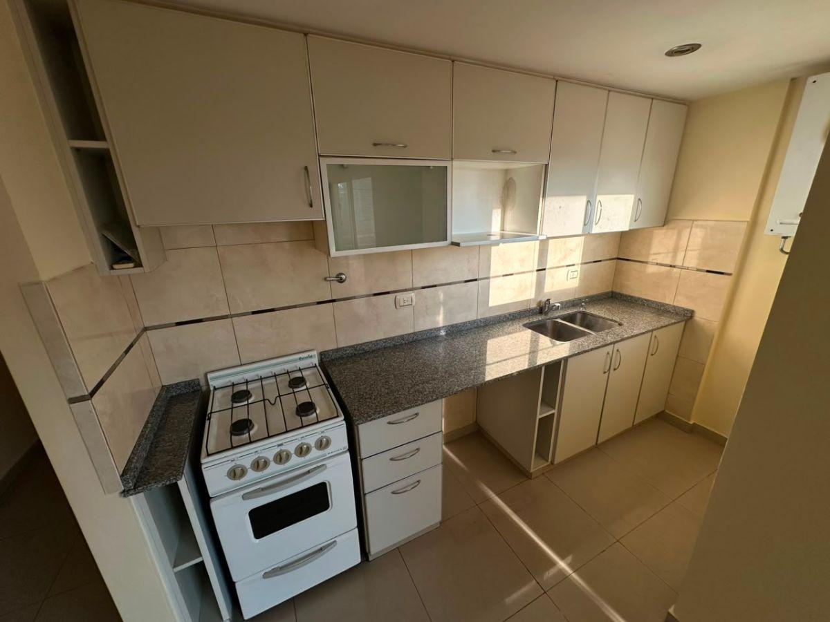 Foto de Alquiler de departamento dos ambientes sobre Av. Mite 6.200, Wilde, imagen 5