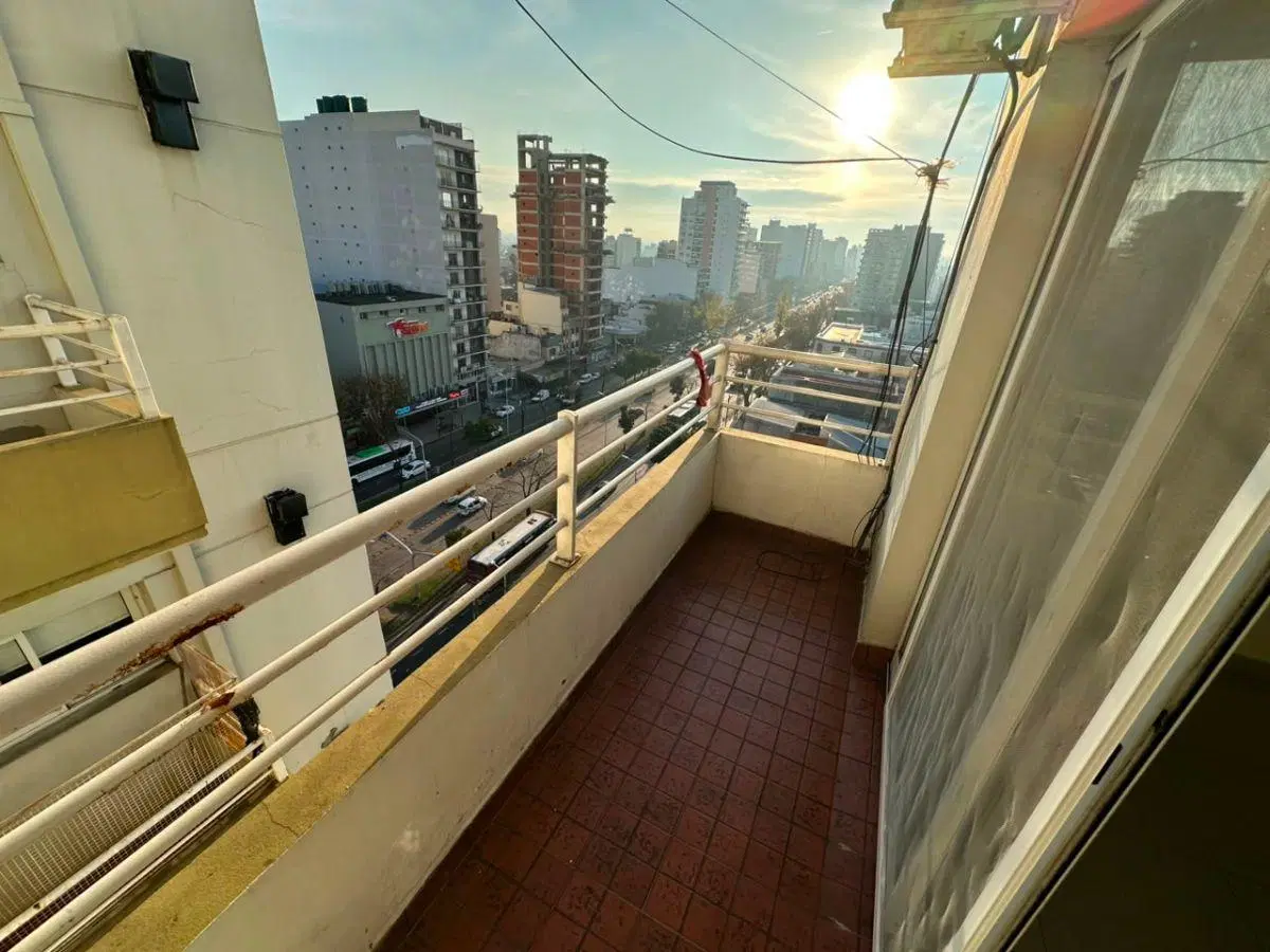 Alquiler de departamento dos ambientes sobre Av. Mite 6.200, Wilde Centro 4