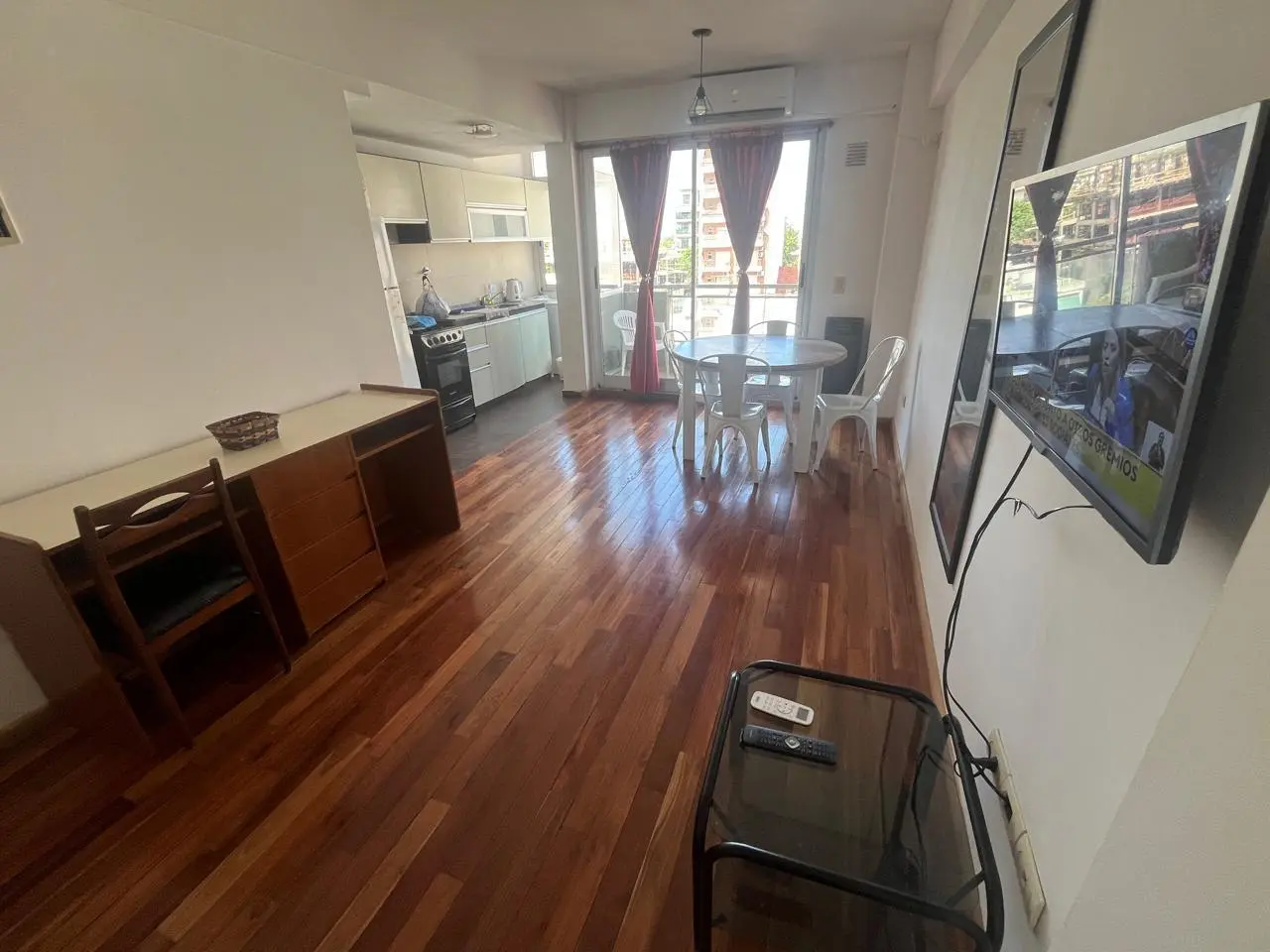 Departamento dos ambientes con lavarropas todo incluido! 2