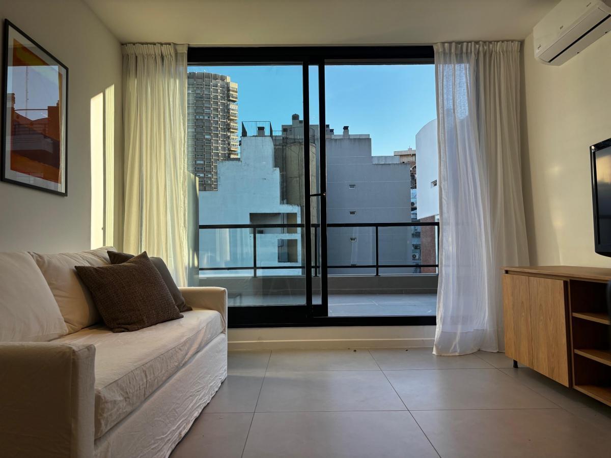 Departamento Dos Ambientes en Balvanera con Terraza Propria