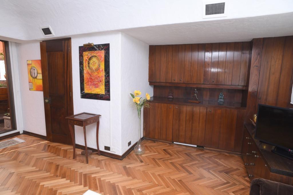 Foto de Departamento en M. T. De Alvear y Florida. Frente hotel Plaza y Plaza San Martin., imagen 5